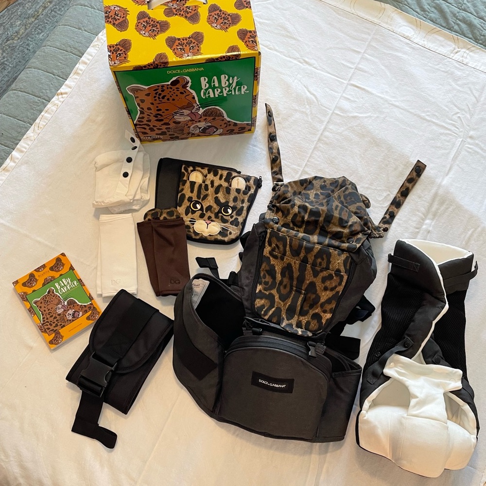 Dolce & Gabbana x Mia Milly baby carrier, NWT